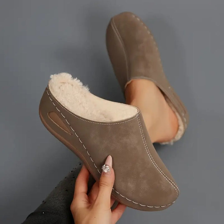 Arnellia Cozy Fleece Slip-On Mules