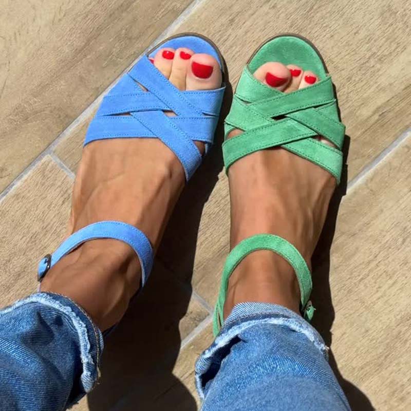 DELPHINE | Sandalen mit Schnalle und Cut-Outs