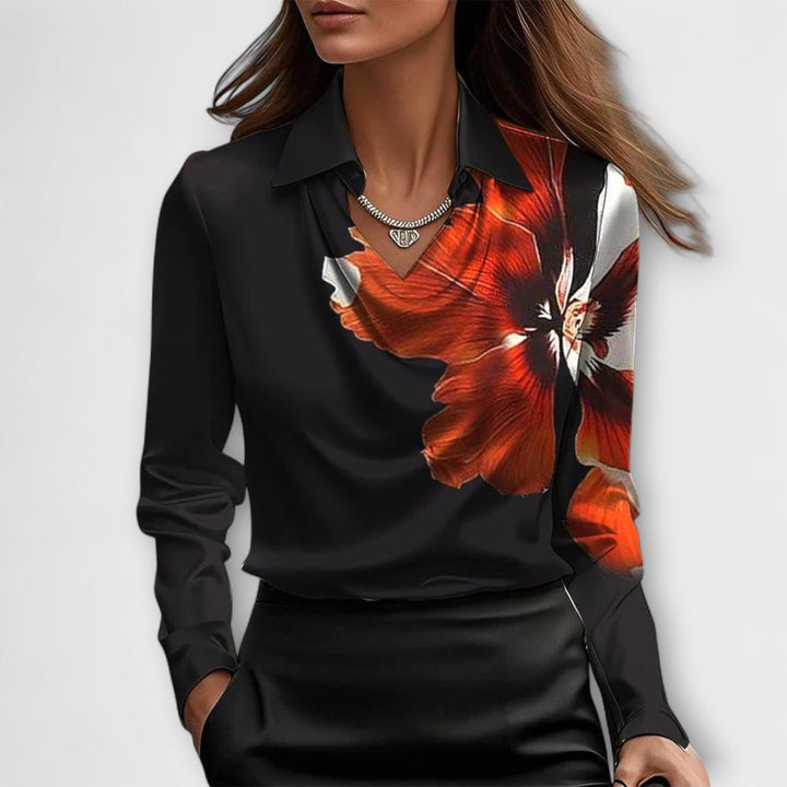 Glänzende Bluse mit gerafftem Kragen