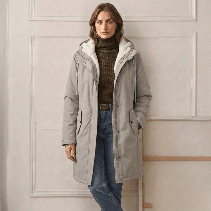 Harriet™ | Kuscheliger wetterfester Kapuzenmantel