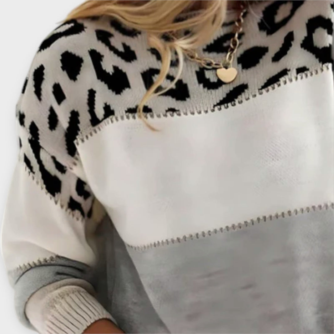 Aurora - Lässiger Pullover mit Leo-Design