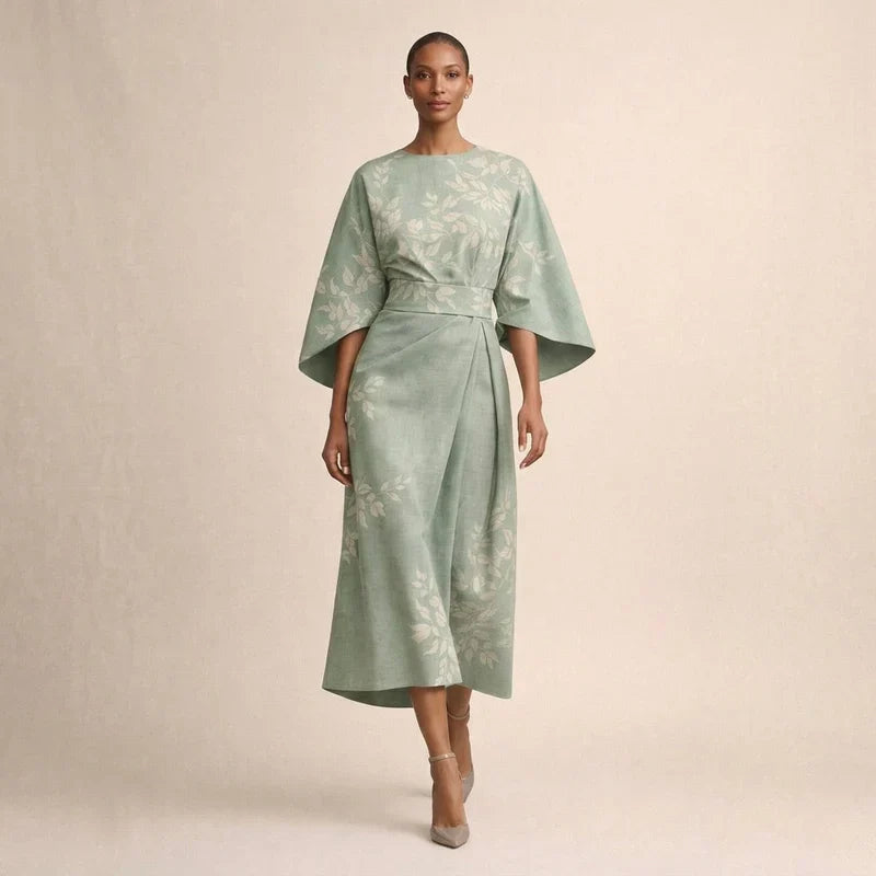 CLEMENTINE | Florales Midi mit sculptierter Taille und luftiger Eleganz