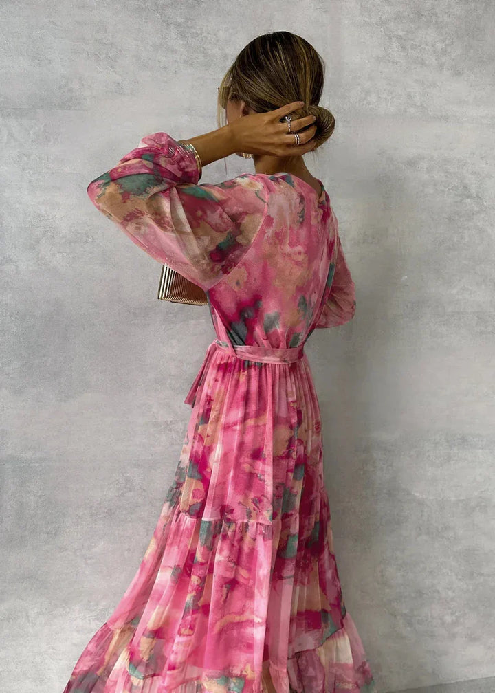 ZOEY | Lebhaftes florales Wickelkleid mit schmeichelhaftem Stufen-Silhouette