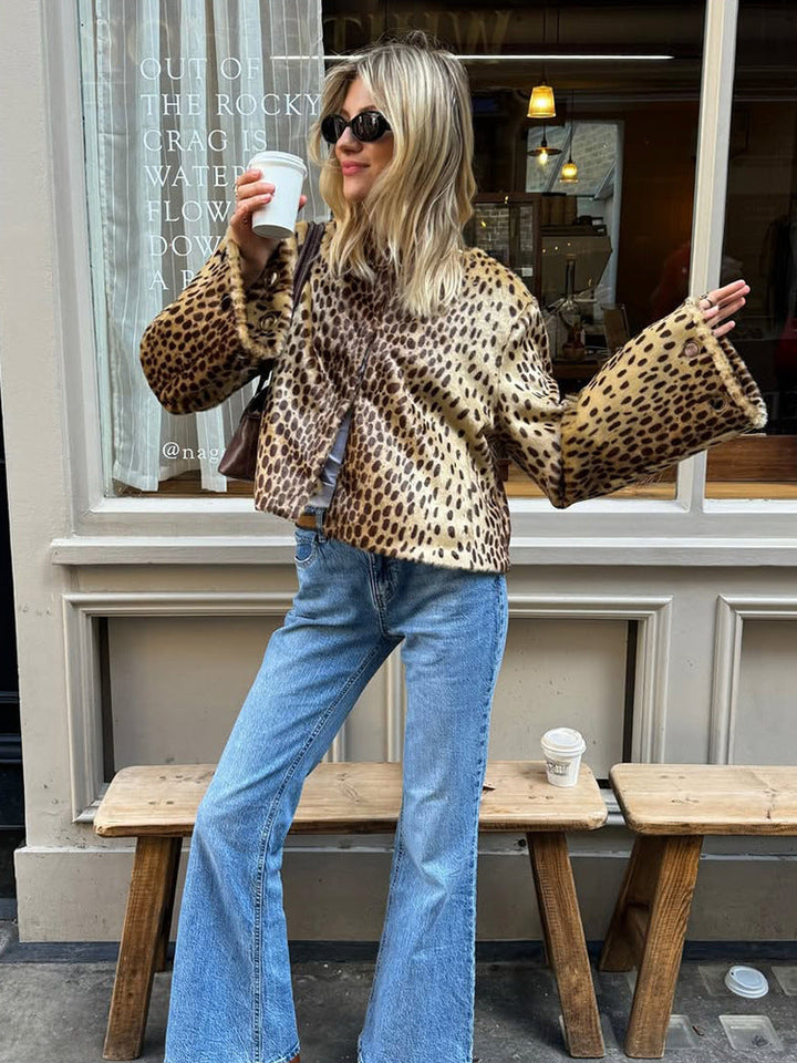Camille | Kurzfell-Jacke im Leo-Look