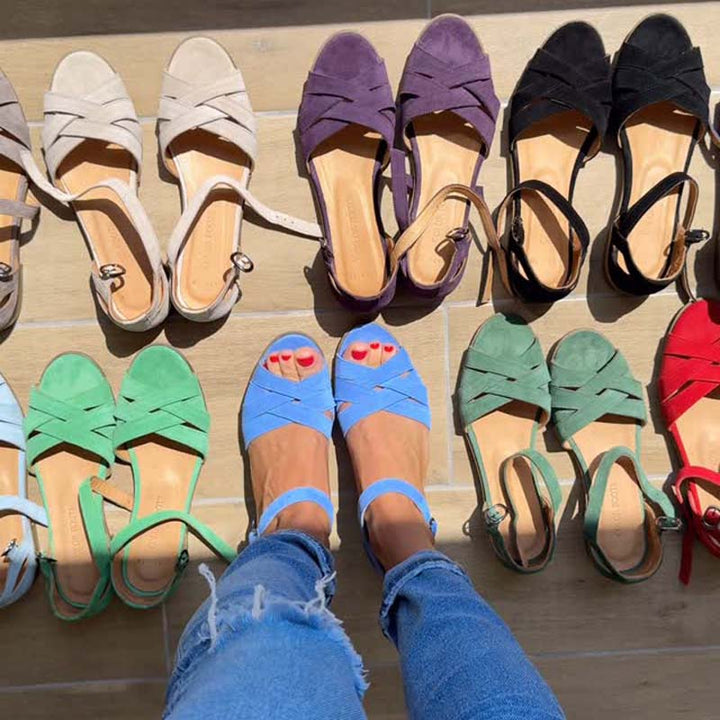 DELPHINE | Sandalen mit Schnalle und Cut-Outs