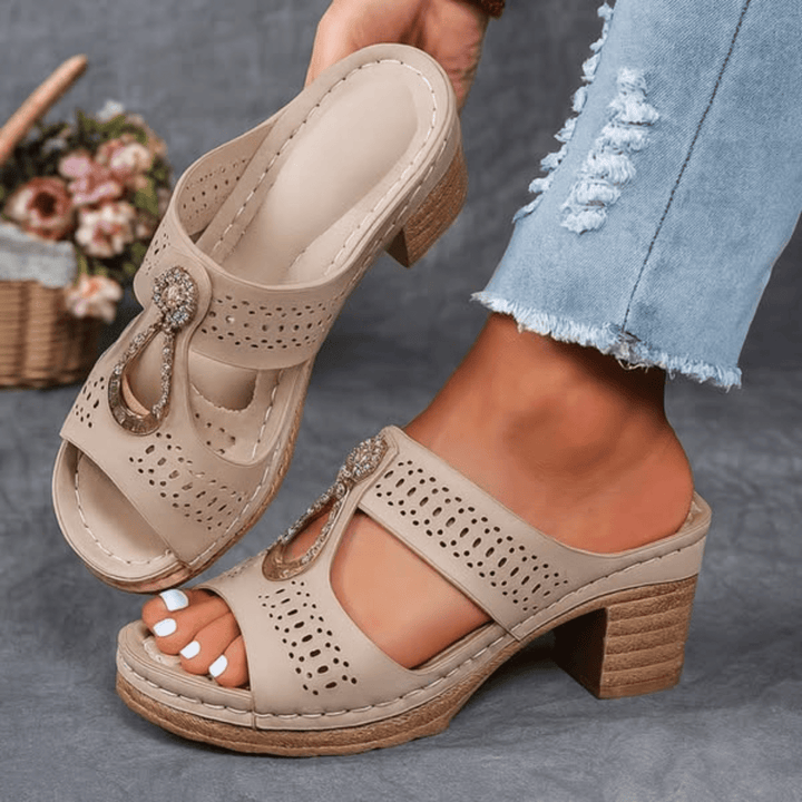 Carla | Bequeme Orthopädische Sandalen